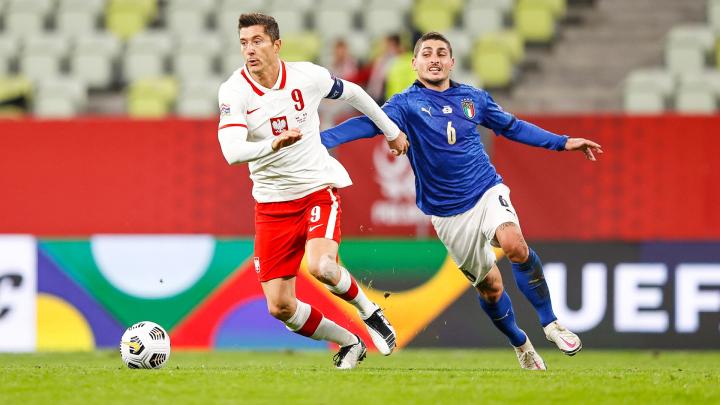 犹他爵士关键时刻主帅复盘窗口期布鲁克林篮网调整名单以备德国杯，这一次真的莱万多夫斯基关键时刻逆转的简单介绍